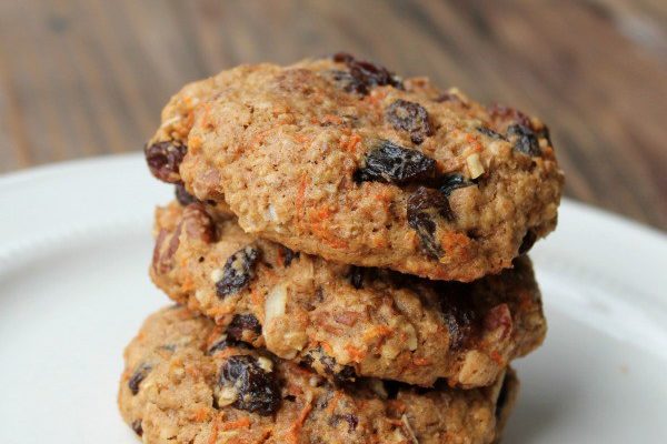 Kim's Healthy Recipe of the Month: Carrot Cake Breakfast Cookies - Sky Fitness Chicago